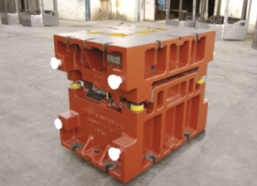 廣州優(yōu)尼車身模具